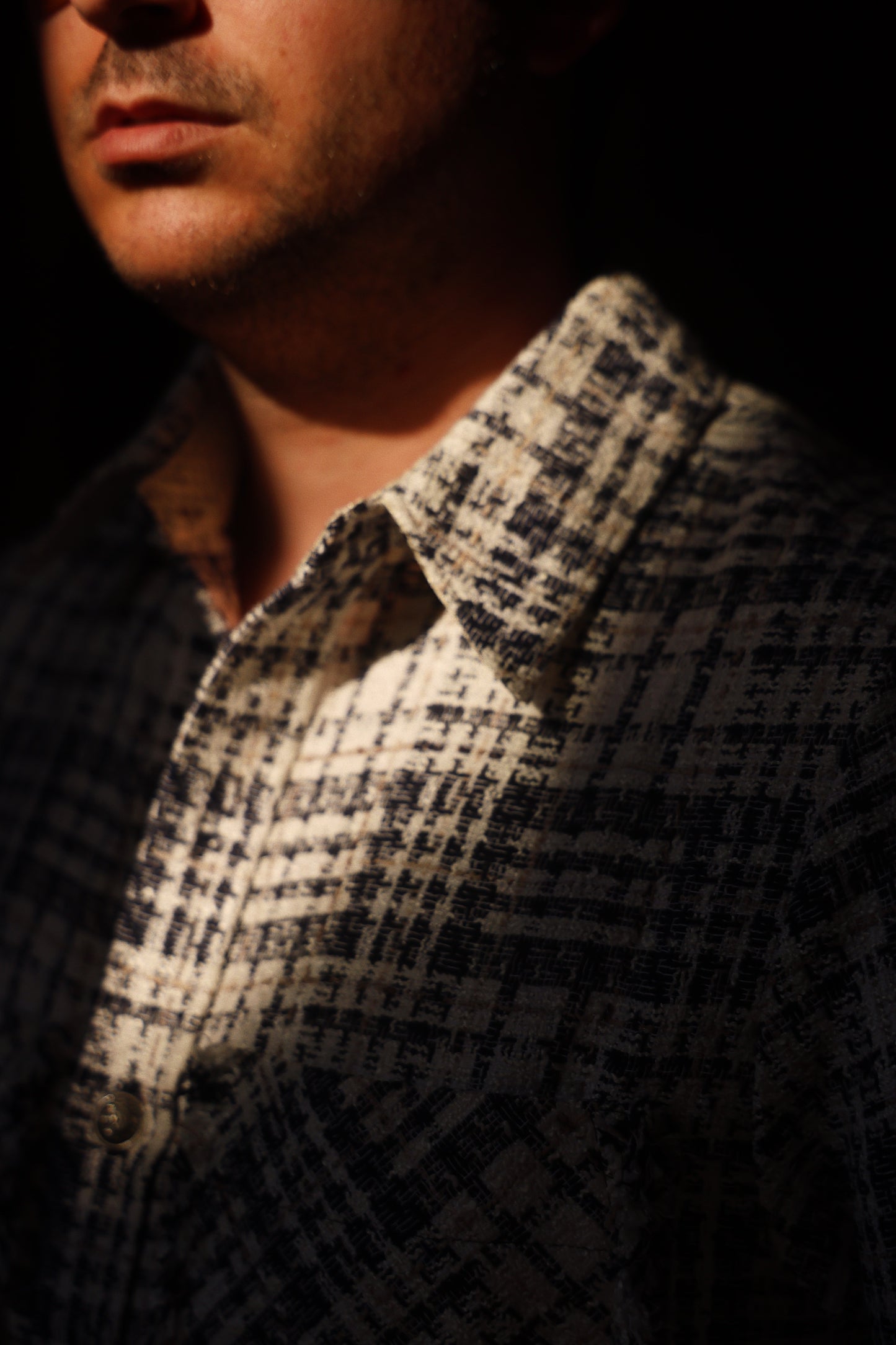 UNISEX STRUCTURED OVERSIZED NAVY TWEED SHIRT